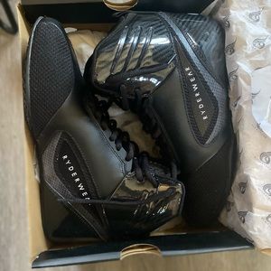 Lifting shoes ryderwear new size8 men